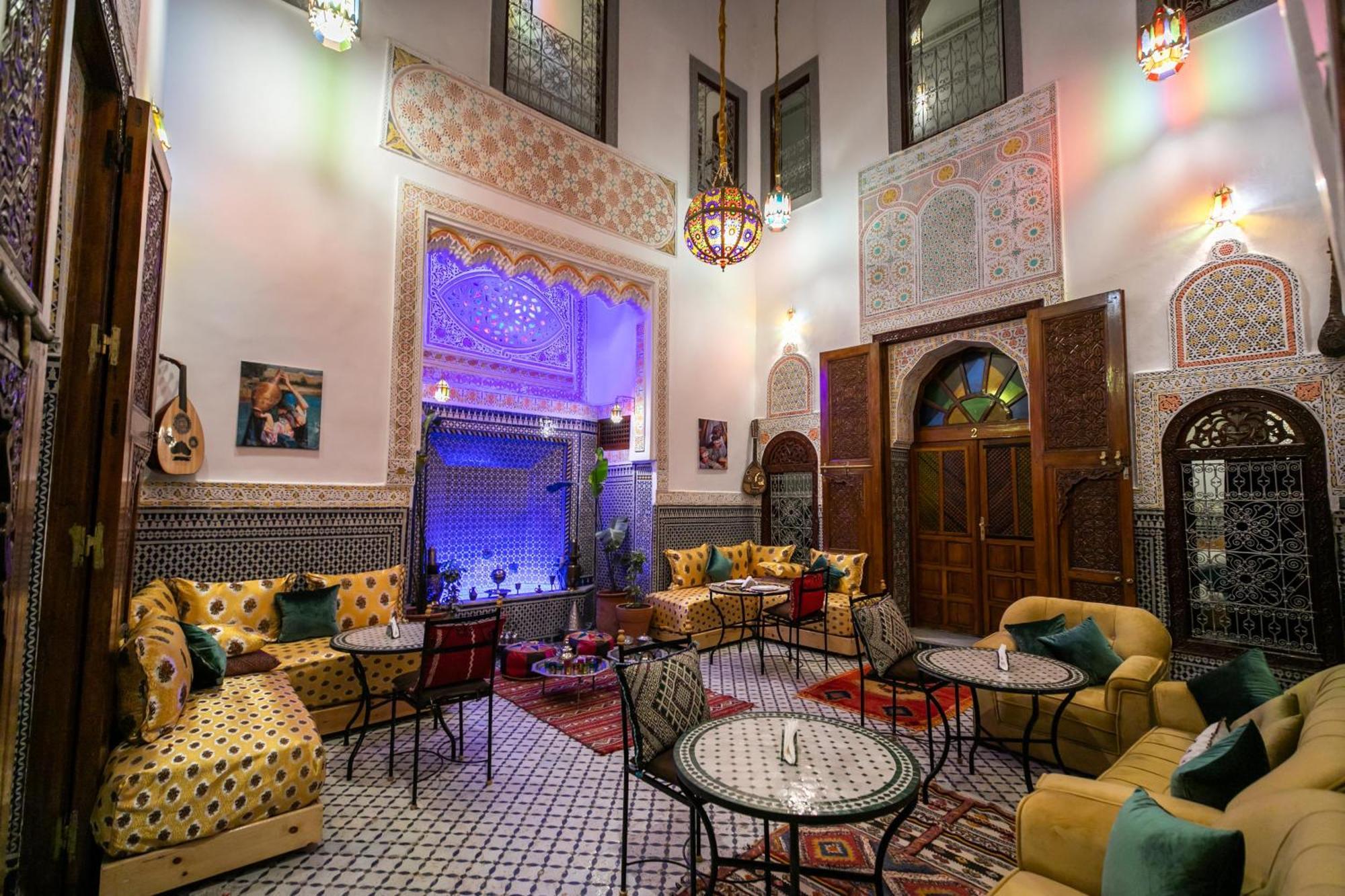 Riad Tarab Fez Esterno foto