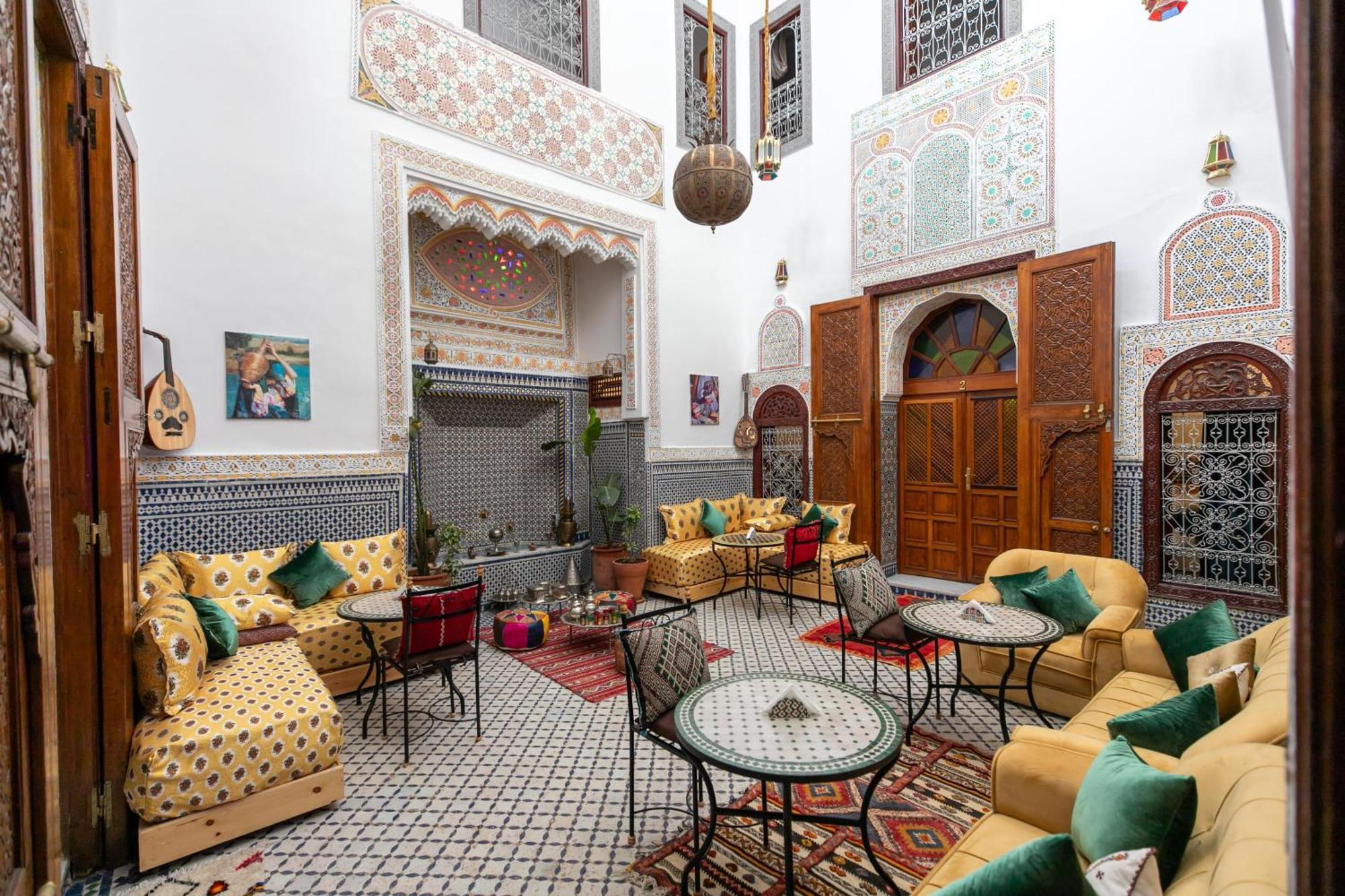 Riad Tarab Fez Esterno foto