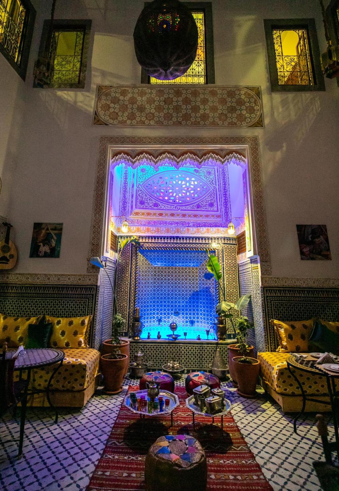 Riad Tarab Fez Esterno foto