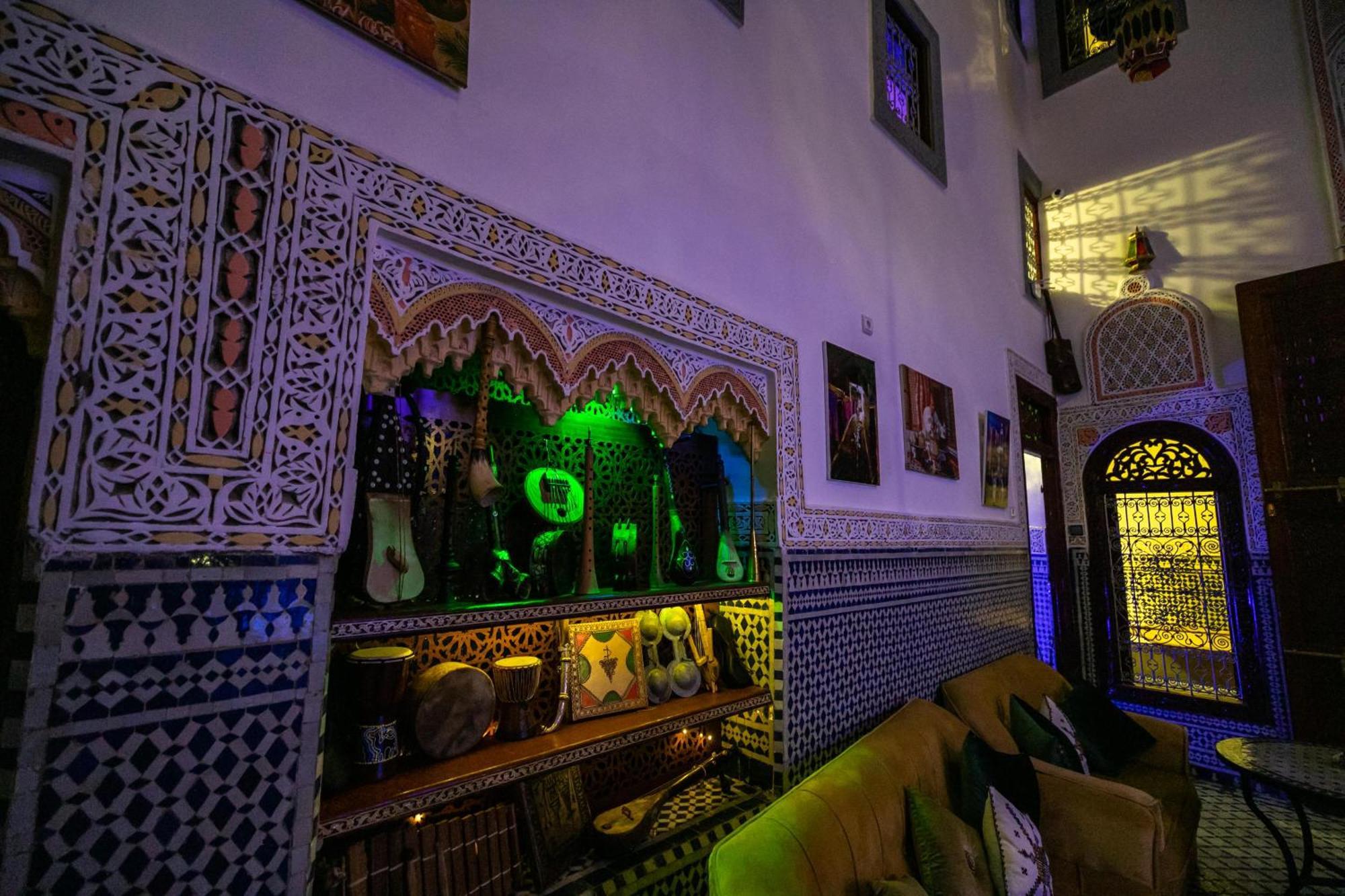 Riad Tarab Fez Esterno foto