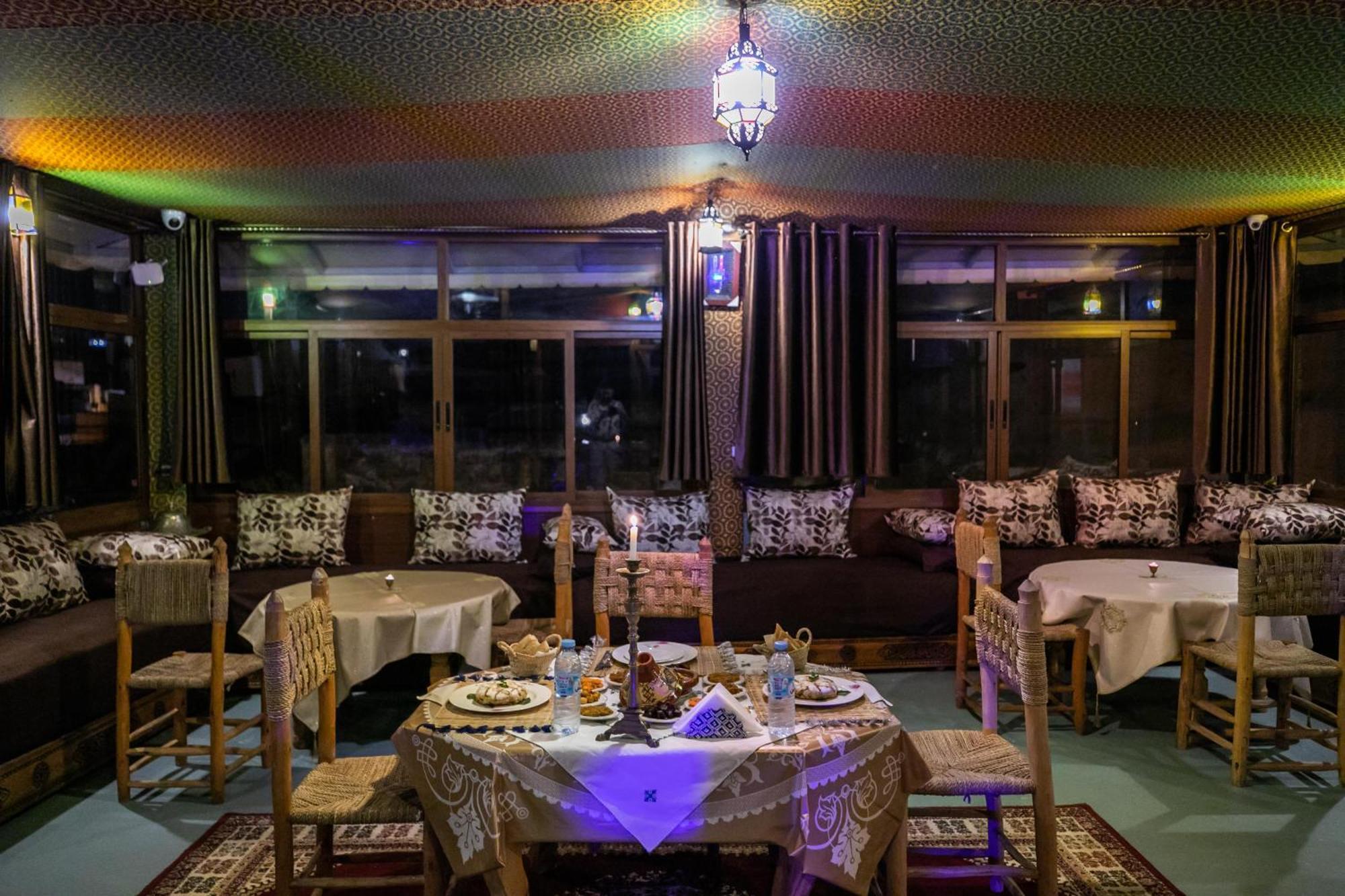 Riad Tarab Fez Esterno foto