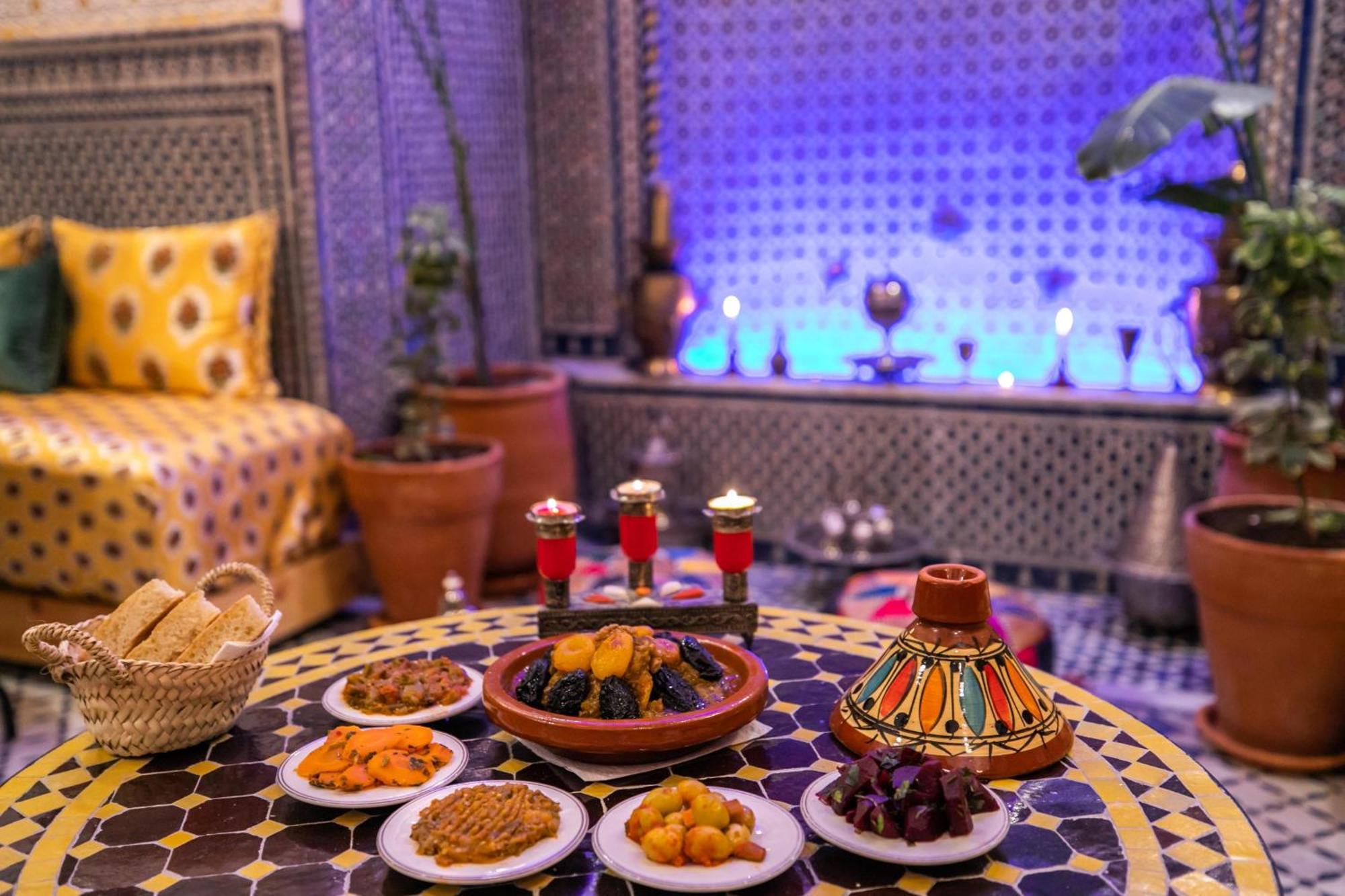Riad Tarab Fez Esterno foto
