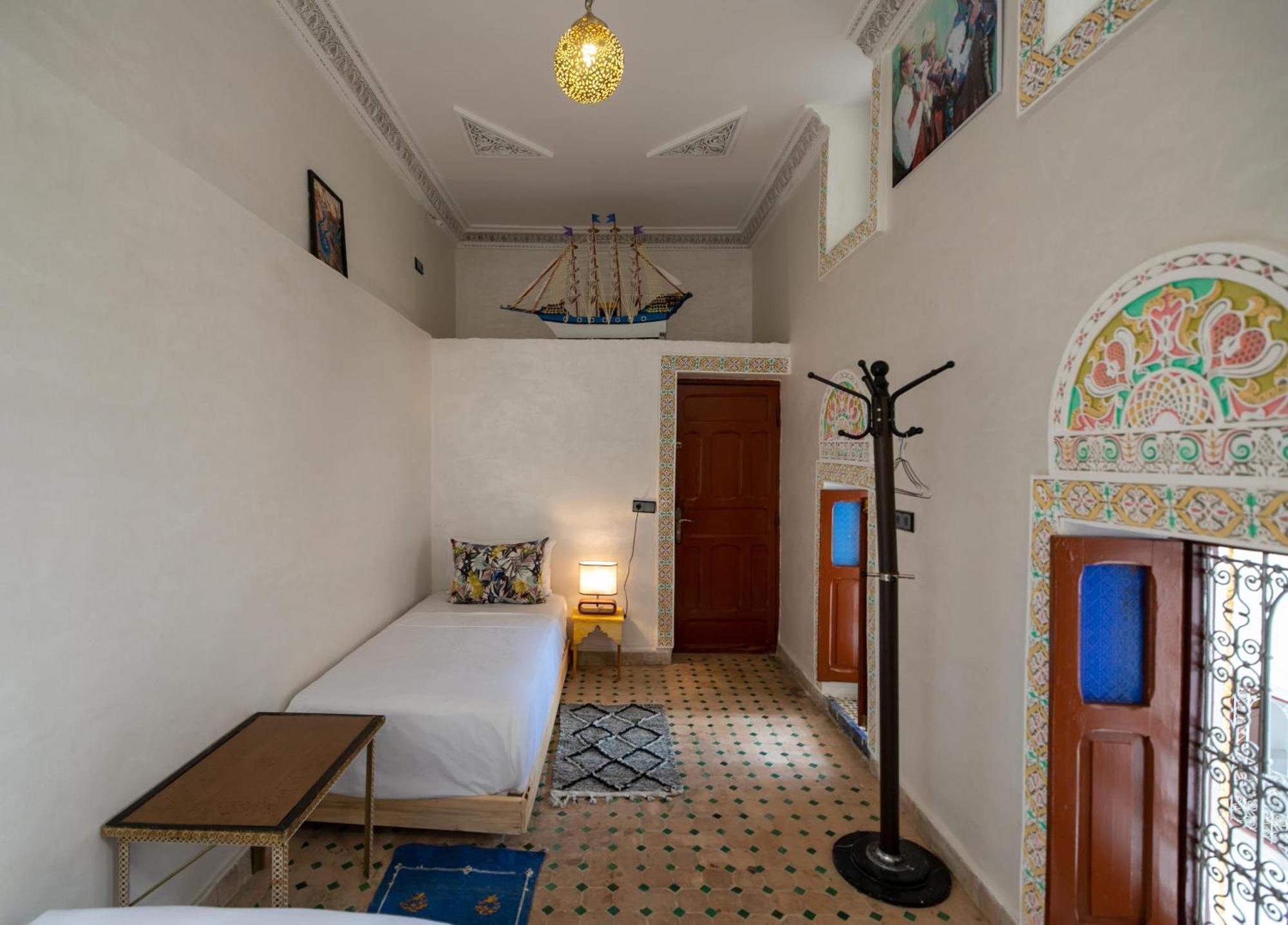 Riad Tarab Fez Esterno foto